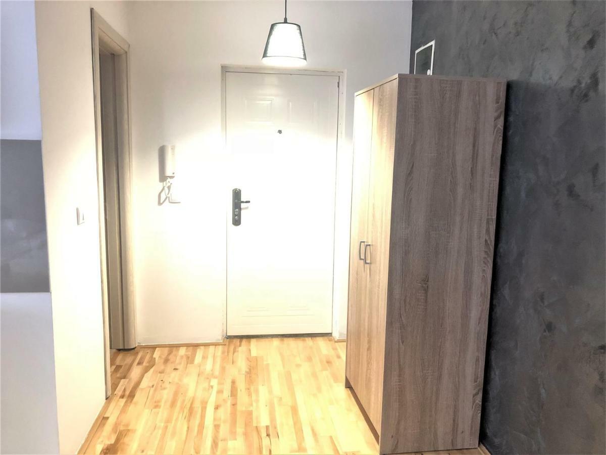 Airport Rest Apartments Belgrad Exteriör bild